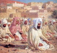 الإمام يؤم المصلين