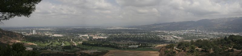 ملف:Panorama of Burbank.jpg