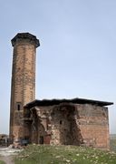 20110419 Menucehr mosque Ani Turkey Panorama.jpg