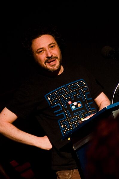 ملف:8690 Jeremy Dyson.jpg