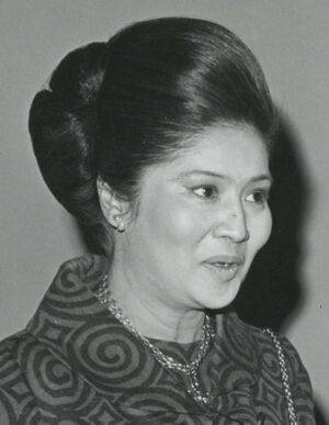 Imelda Marcos of the Philippines on January 18, 1973 (cropped).jpg