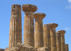 Agrigente temple herakles.jpg