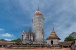 พระปรางค์ประธาน วัดพุทไธยสวรรค์.jpg