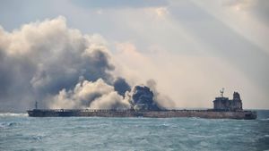 Tanker-explosion.jpg
