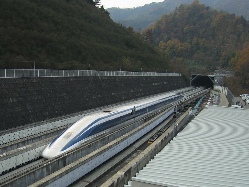 ملف:JR-Maglev-MLX01-2.jpg