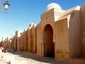 الجدار والشرفات على الواجهة الغربية (الجانب الجنوبي)