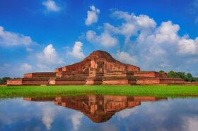 পাহাড়পুর বৌদ্ধ বিহার 22.jpg