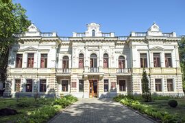 Old architecture in Sumy