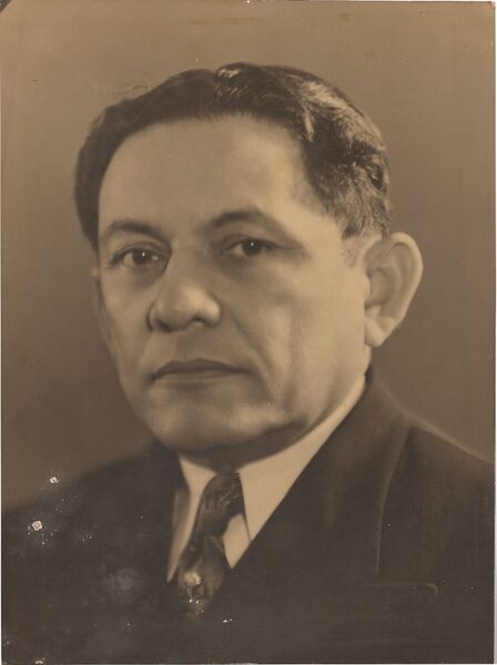 ملف:01 Pimentel.jpg