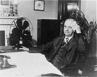 نائب الرئيس كرتس في صيف عام 1929