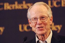 Ronald Coase1.jpg