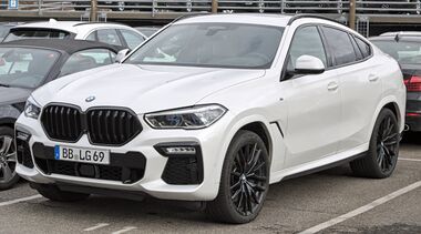 BMW G06 IMG 3715.jpg