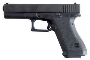 Glock 17 (6825676904) без фона.jpg