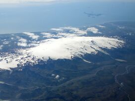 Þórsmörk Eyjafjallajökull 1 Iceland (cropped).jpg