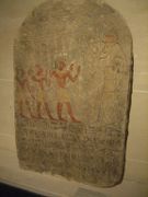 Stèle de l'Apis enterré sous le règne de شوشنق الثالث