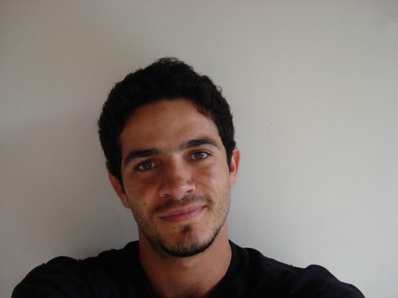 ملف:ViniciusCamposdeOliveira.jpg