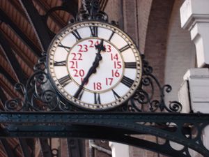Clock in Kings Cross.jpg