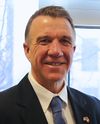 Phil Scott 2017 (cropped).jpg