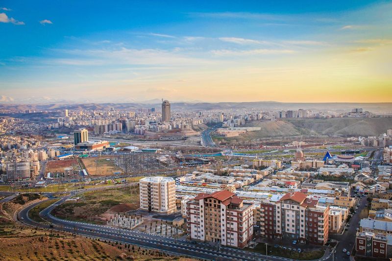 ملف:Beautiful Tabriz.JPG