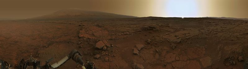 ملف:Martian-Sunset-O-de-Goursac-Curiosity-2013.jpg