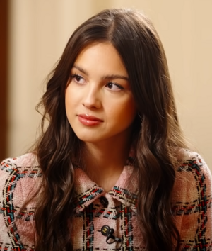 Olivia Rodrigo with Dr Fauci 1.png