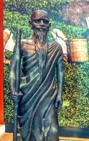 Faxian statue in Maritime Experiential Museum & Aquarium Singapore.jpg