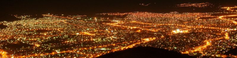ملف:Sanandaj Night.jpg