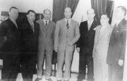 محافظ حماة ياسين فرجاني ومحافظ حمص مصطفى رام حمداني ومحافظ إدلب عبد الغني جمال ومحافظ حلب عادل ميري مع وزير الداخلية زكريا محيي الدين.