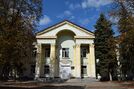 Адміністративний будинок 0610.jpg