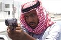 الضابط غالب يطارد أحد أفراد العصابة