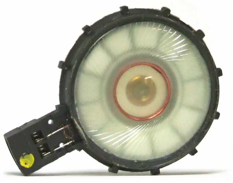 ملف:Headphone-transducer.jpg