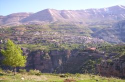 منظر لمدينة بشري
