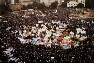 Tahrir Square on Novemeber 27 2012 (Morning).jpg