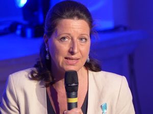 Agnès Buzyn 2018-04-06 lancement stratégie autisme 2018-2022.jpg