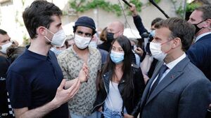 ماكرون-حشود فرنسية، دورم، 8 يونيو 2021.jpg