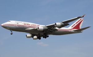 Air india b747-400 vt-esn arp.jpg