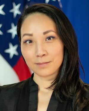 DCMPO-Portraits-Anny-Vu-768x960.jpg
