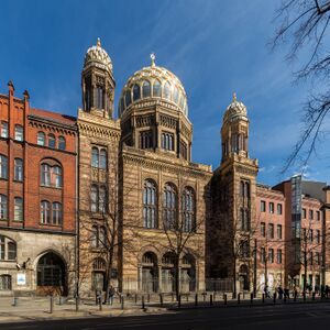 Neue Synagoge, Berlin-Mitte, 160328, ako.jpg