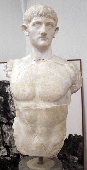 Statua virile in nudità eroica, forse di druso III figlio di germanico e agrippina maggiore, 1-50 dc ca, da roselle.JPG