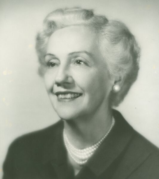 ملف:Edna Simpson.jpg
