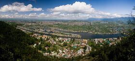 Srinagar pano.jpg