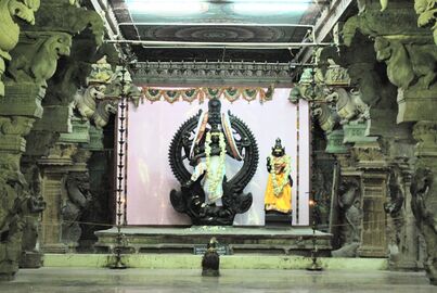 Shiva-Nataraja in the Thousand-Pillar-Hall of Meenakshi Temple in Madurai, Tamil Nadu