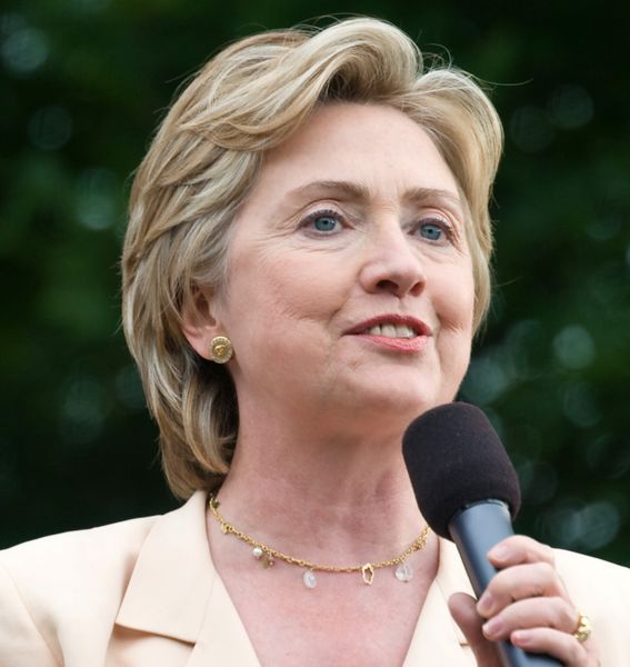 ملف:Hclintonm cropped.jpg