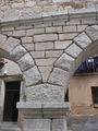 Acueducto de Segovia (detalle de zonas restauradas).jpg