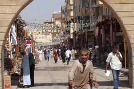 سوق أسوان.