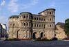Trier Porta Nigra BW 1.JPG