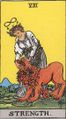 بطاقة "القوة]] the Rider-Waite tarot deck.