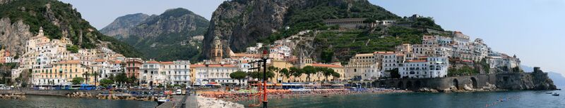 ملف:Amalfi panorama I.jpg
