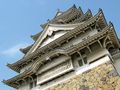 Curved gables (千鳥破風, chidori hafu)