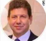 صورة للواء حسن رشاد ألتقطت بين عامي 2000 و 2010.